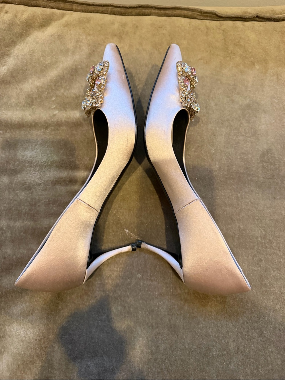 Roger Vivier Pink Satin Pointed-Toe Pumps with Crystal Buckles - Picture 4 of 6